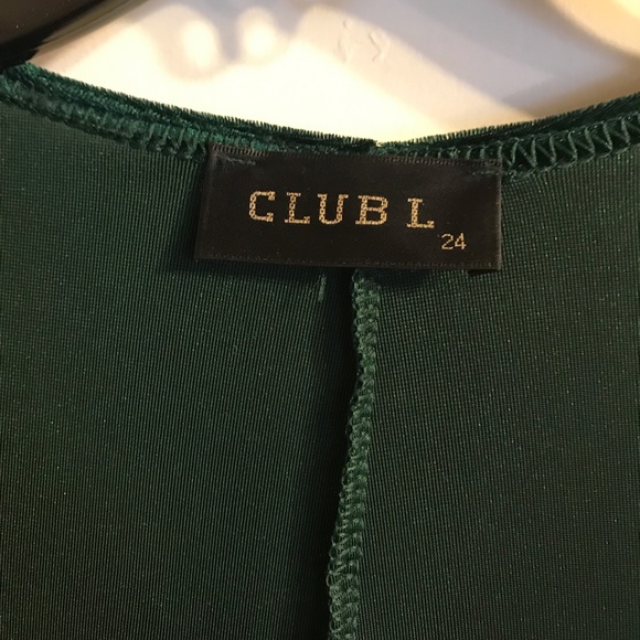 ASOS "Club L" Green Stretch Velvet Cocktail Dress - Picture 3 of 8
